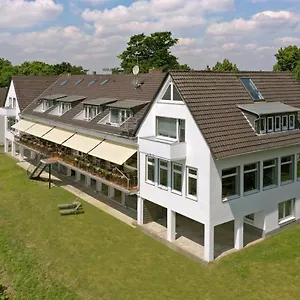 Faehrhaus Km734 Hotell