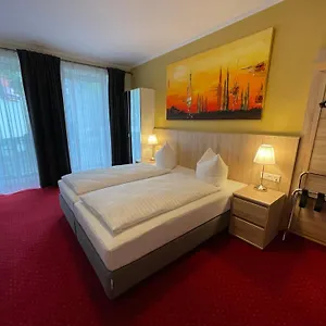 Hotel Palm Premium &, Düsseldorf