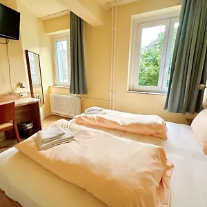 Residenz Otel