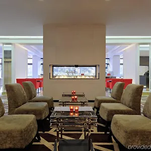 Radisson Blu Conference Hotel, 酒店