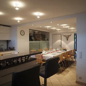 B8 - Just A Private Düsseldorf